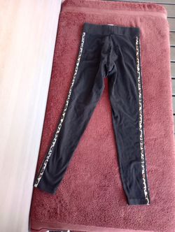 adidas Originals 'Leopard Luxe' leggings in black with leopard three  stripes size Small for Sale in Frostproof, FL - OfferUp