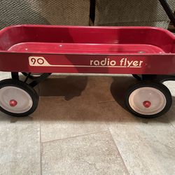 Radio Flyer 90 Wagon