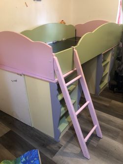 Girls Loft bed 
