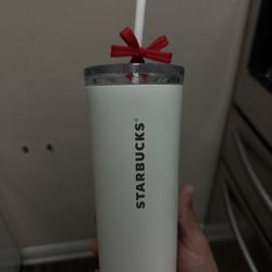 Starbucks Hello Kitty Cup