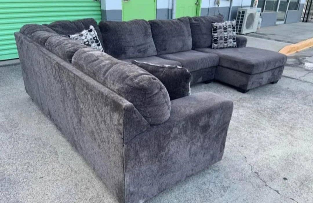 Upgrade Sectional Couch Living room Set