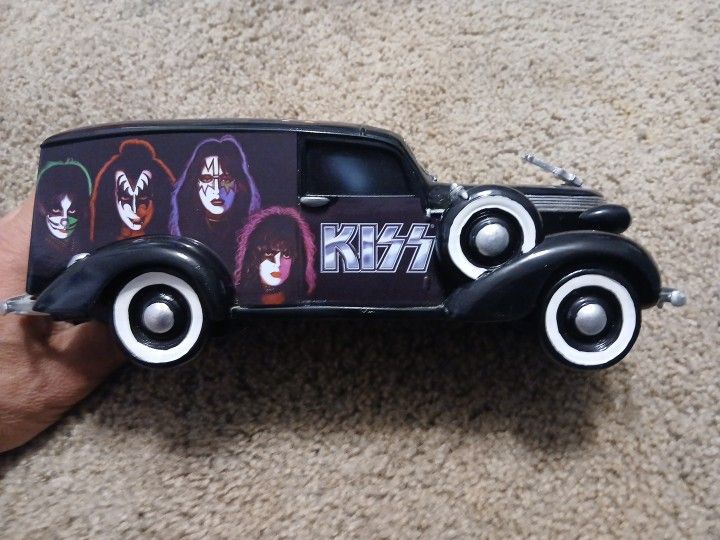 Kiss Forever Studebaker Hearse