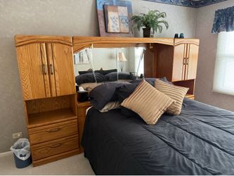 QUEEN BEDROOM SET COMPLETE (Pier Style)