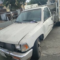 1991 Toyota Pickup Dully No Parts