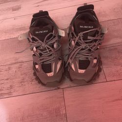 Balenciaga Tracks