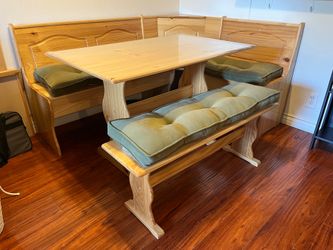 Solid wood nook 3 piece dining set + cushions