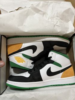 Air Jordan 1 Mid Oakland