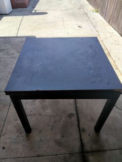 Free Table with leaf extension