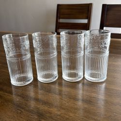 Glassware-set of 4