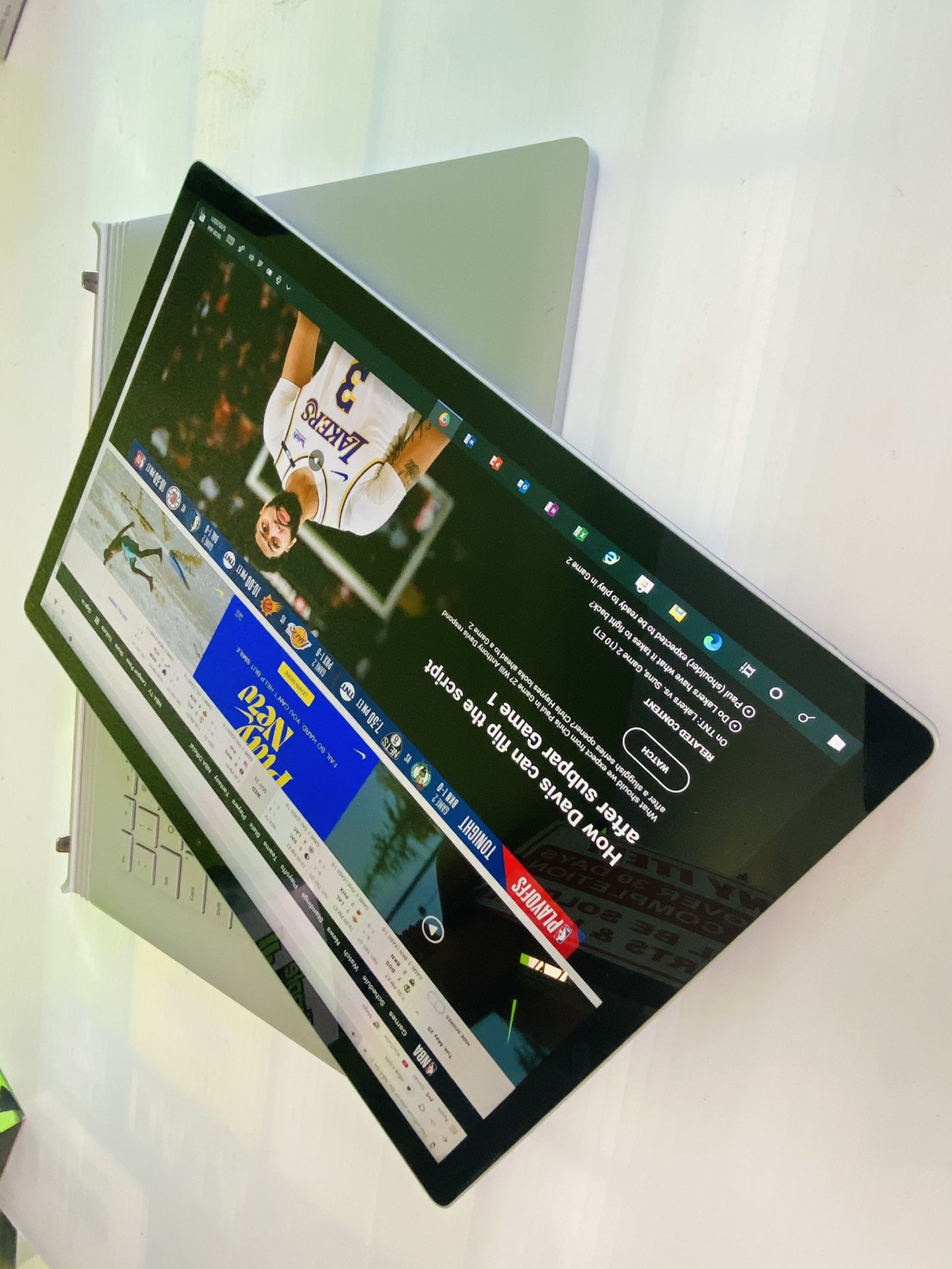 ♦️Microsoft Surface Book 2♦️ Windows 10✔️ Fully Loaded 👌🏾