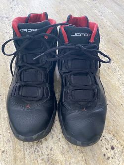 Men’s Jordan sneakers size 9.5 