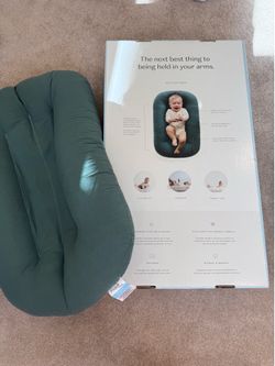 Snuggle me organic lounger