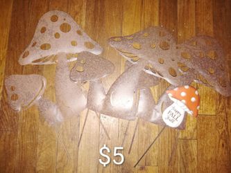 Mushroom Garden Stake Decorations Set