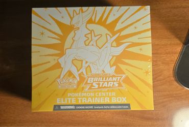 Pokémon Sword and Shield Brilliant Stars Pokémon Center Elite Trainer Box