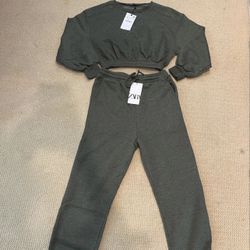 Zara Long Sleeve Sweatsuit Set Size S 