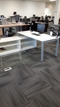 White Elements Desk With Credenza Return