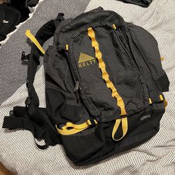 KELTY - Backpack - Black & Yellow - Camping - Backpacking - Travel