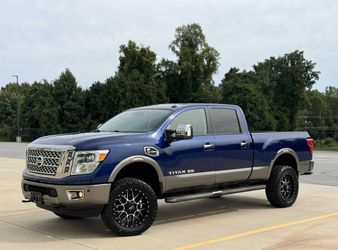 2017 Nissan TITAN XD