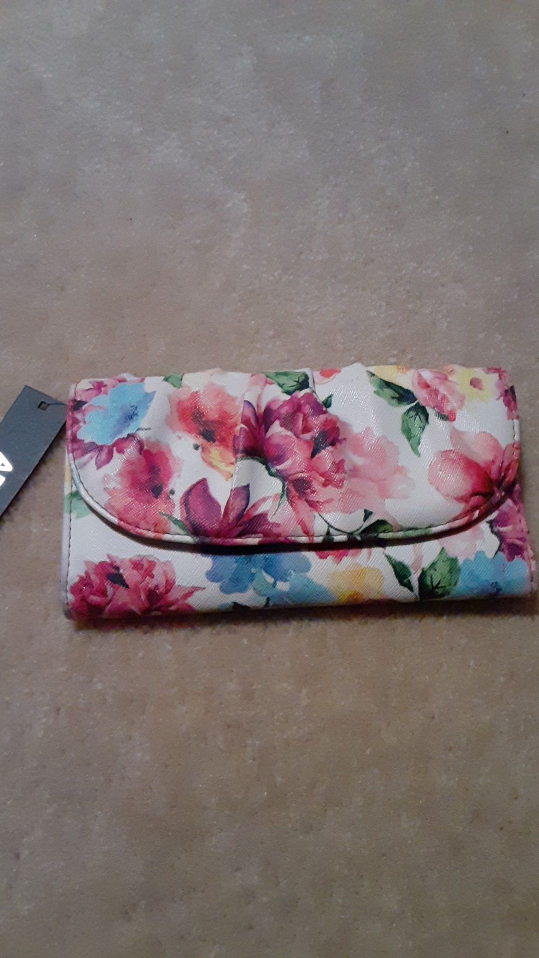 Women's wallet $10 NEW