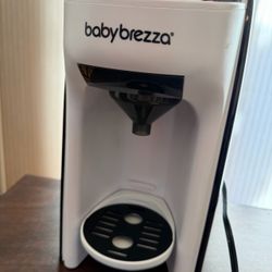 Baby Brezza Formula Mixer