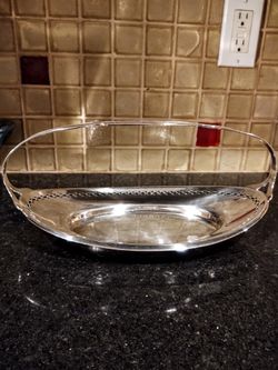 Vintage Reed And Barton Silver Basket With Handle