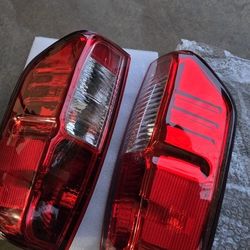 Nissan Frontier Rear Lights 
