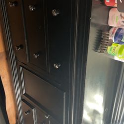 Black Wooden Dresser With Mirror