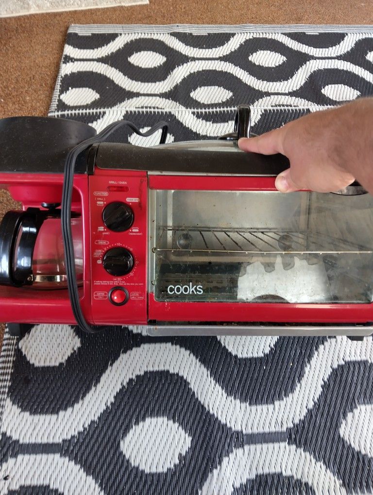 Toaster Oven/Coffee Maker