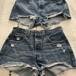 Womens Levi’s Shorts 