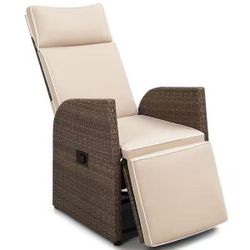 Gray Wicker Patio Recliner Chair 