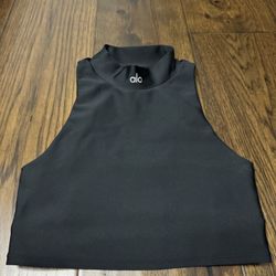 Alo Tank Size: Small