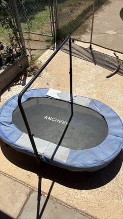 Kids trampoline