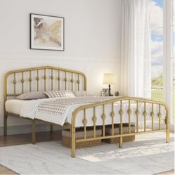 Queen Size antique Gold metal platform bedframe Victorian style new