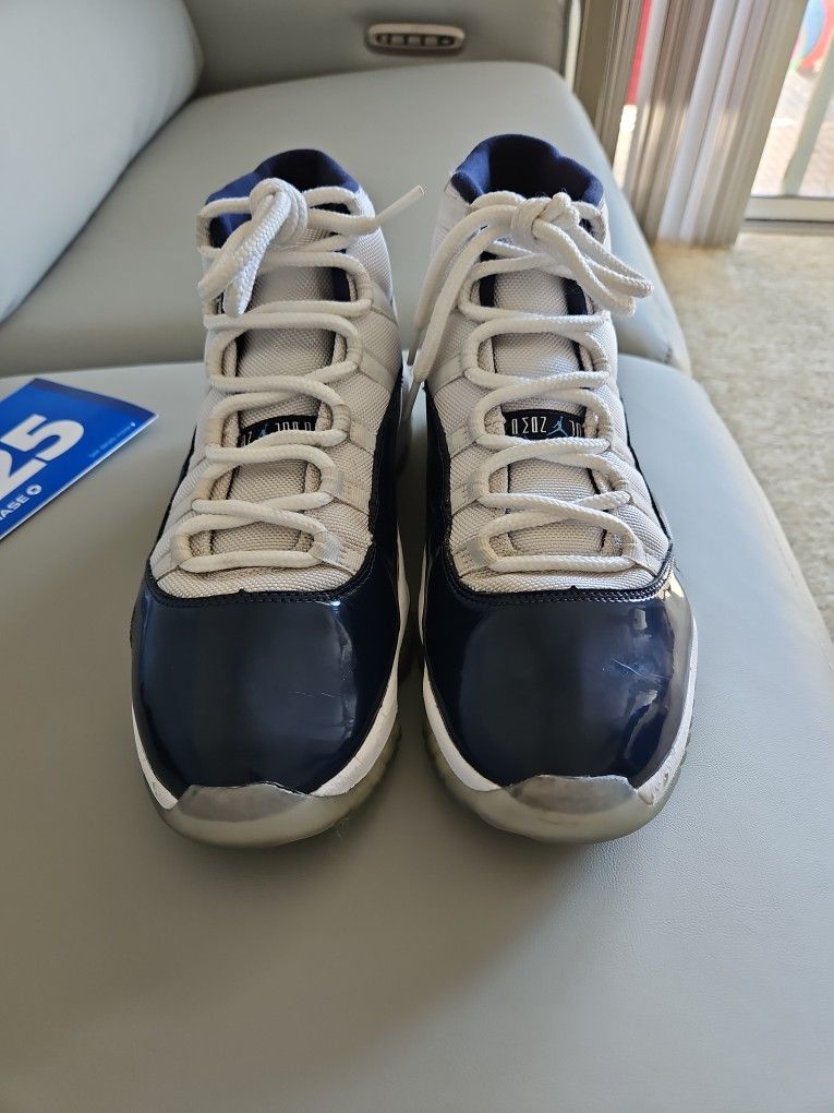 jordan retro 11 size 8 mens