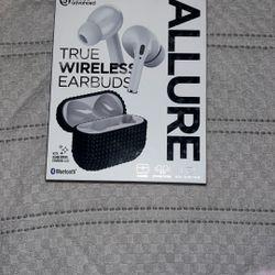 Wireless earbuds