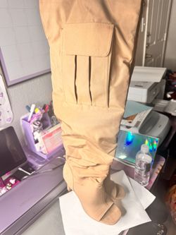 Knee High Women’s Heel Boots | Size 8.5