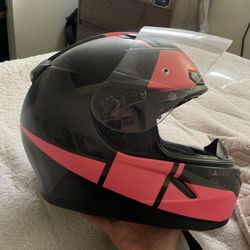 Motorcycle helmet