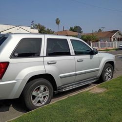 2007 Grand Jeep Cherokee Laredo