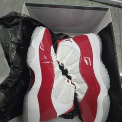 Jordan 11 Cherry
