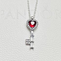 Pandora Elevated Heart Key Collier Necklace #394392C01 + FREE Pandora Gift Box & Pandora Polish Cloth