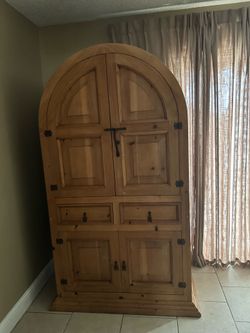 Coffee hutch