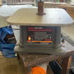 Oscillating Spindle Sander