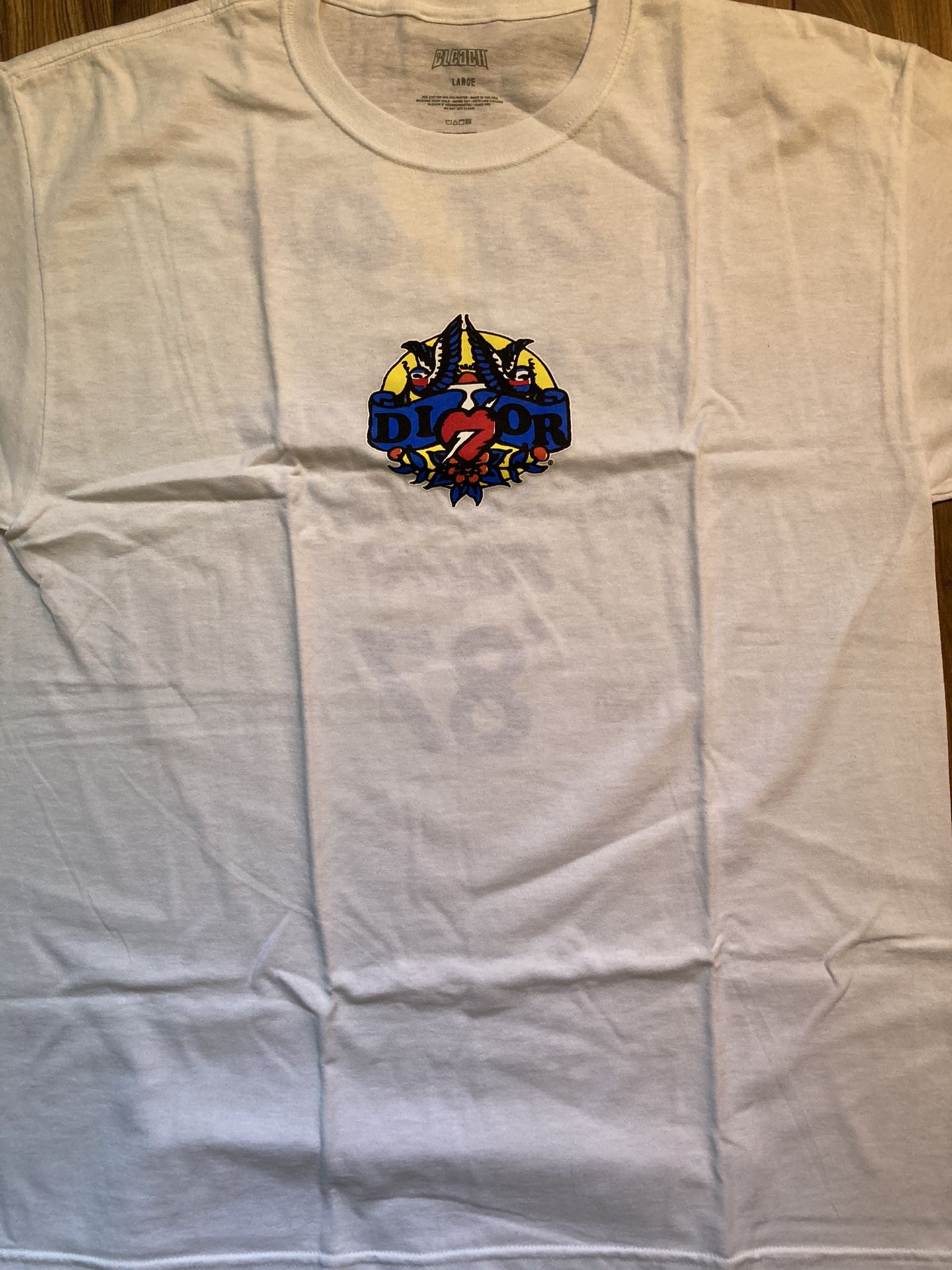 Bleached Goods DIOR Heart Struck Tshirt size LARGE