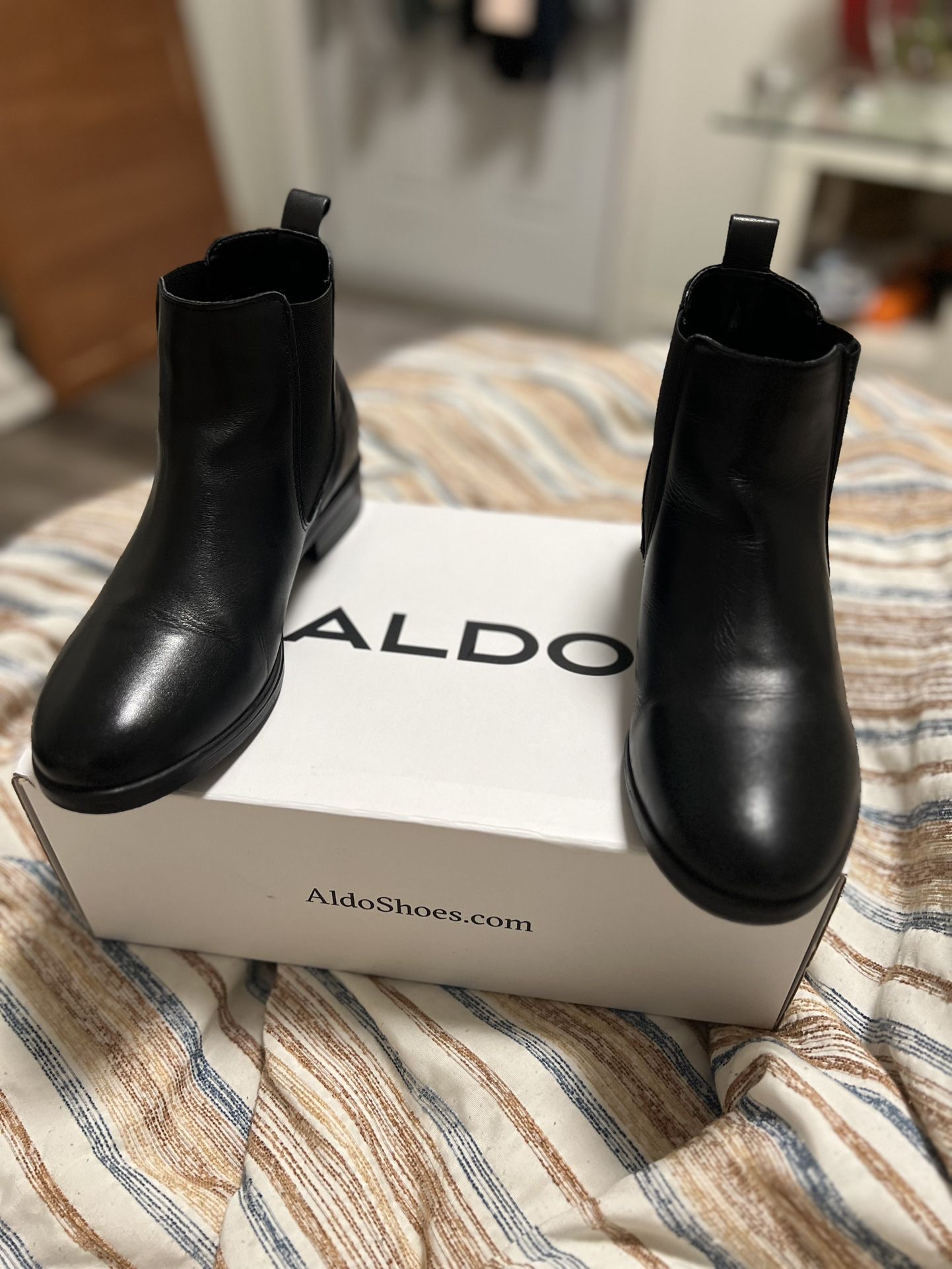 Aldo Boots Size 6 for Miami, - OfferUp