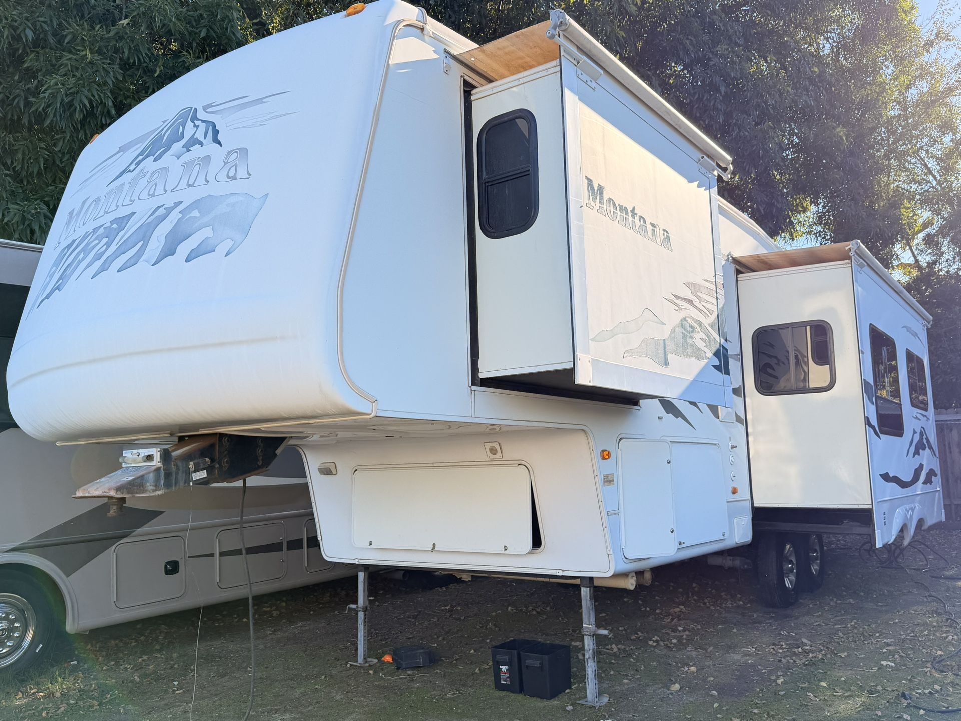 2005 Keystone Montana 