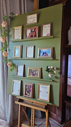 Wedding table assignment board