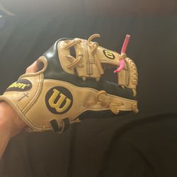 Wilson A 2000