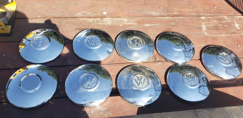 VW HUBCAPS BUS BEETLE SQUARE BACK