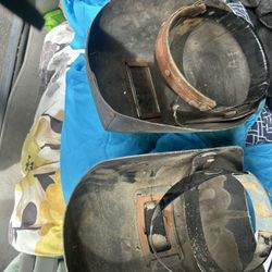 2 Cascos De Soldar No Son Gratis
