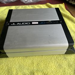 JL Audio Amplifier 400/4 Watts $150